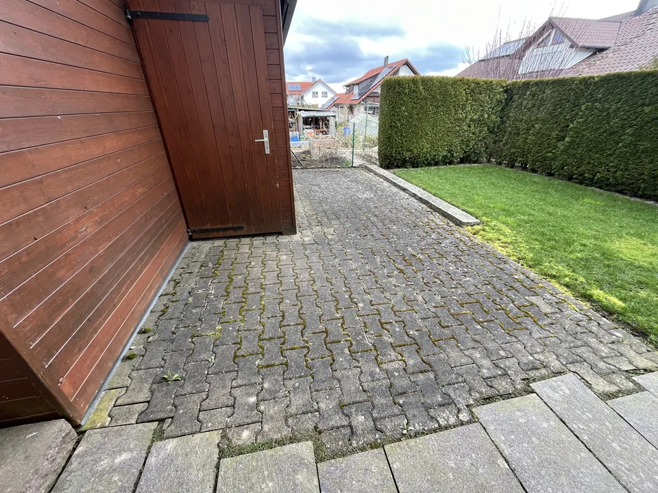 Unlingen, Weg am Gartenhaus, vorher