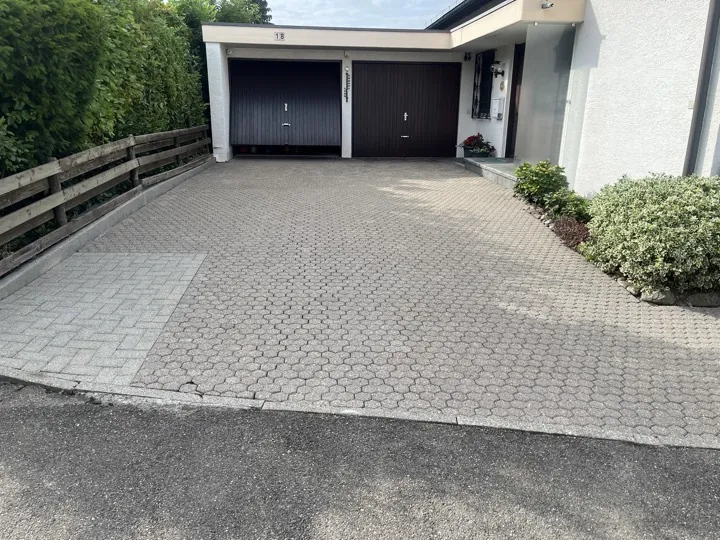 Garageneinfahrt in Baindt nach der Sanierung